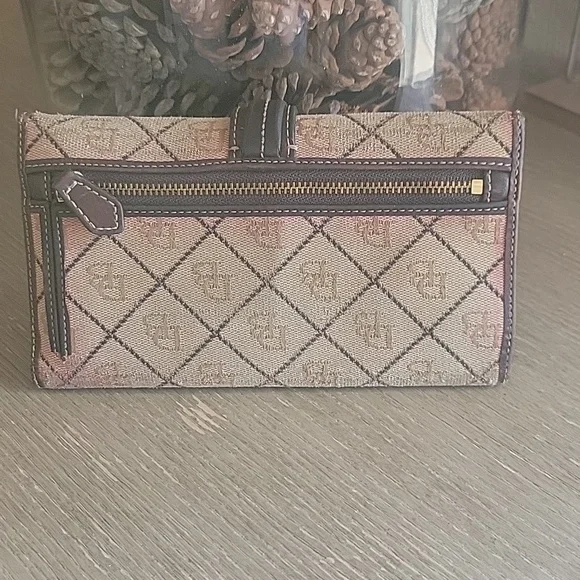 Dooney&Bourke vintage wallet - Picture 2 of 5